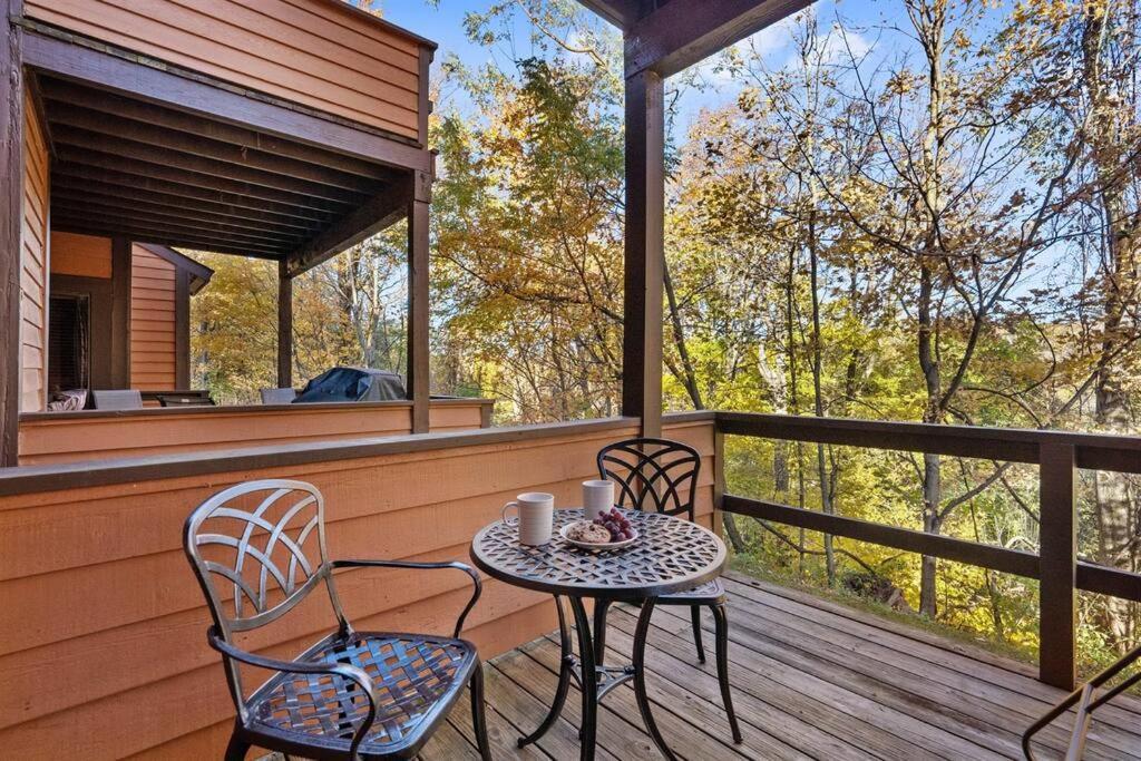Apartment Beautiful Seven Springs- 2 Bed, 2 Bath